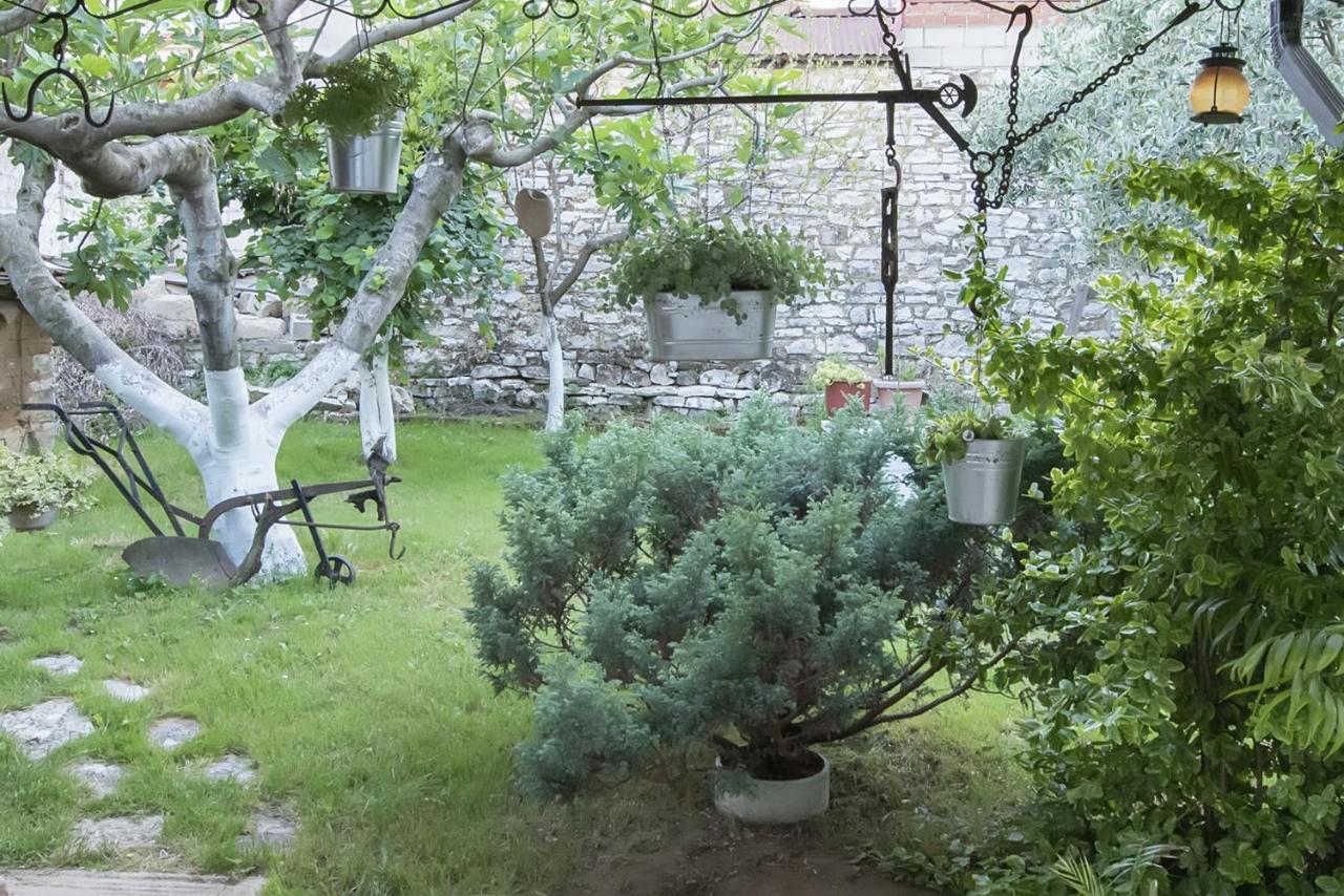 Aiwa Διαμέρισμα 130Τμ 1Ου Ορόφου Σε Διώροφη Οικία Anatoli  ภายนอก รูปภาพ